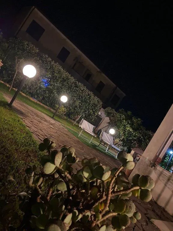 Villa Cavalluccio Marino Con Piscina Idromassaggio Carini 0*,